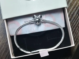 Authentic Pandora Minnie Mouse Disney Silver Bracelet – 17cm + Gift Box - Picture 1 of 12