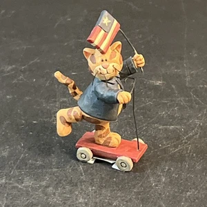 Blossom Bucket Striped Cat Kitten Skater Suzi Skoglund American Flag 4th July - Picture 1 of 8
