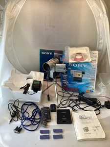 SONY Digital HandyCam DCR PC100E Video Camera Mini DV Tested - Picture 1 of 19