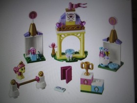 LEGO Disney Whisker Haven Tales Petite's Royal Stable 41144 - Complete Parts