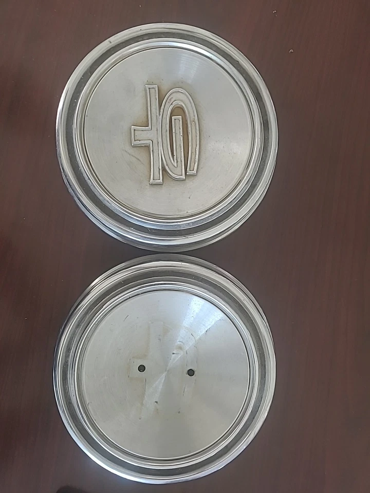 Tampas de centro de roda 1968 1969 1970 Ford Mustang Gt - Imagem 1 de 4