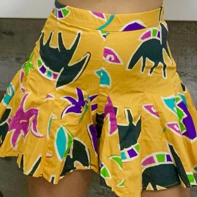 Corto Zara Mujer Estampado Abstracto Multicolor Volantes Talla XS Foto 1 de 4