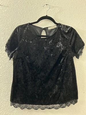 Blusa Rewind Top Talla M Negra Terciopelo Encaje Borde Bruja Grunge Gótico Vampiro Cápsula Foto 1 de 4