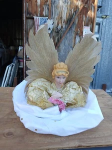 Radiant Fiber Optic Angel Topper - Picture 1 of 3