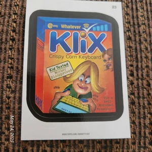 Tarjeta Topps Wacky Packages 2012 totalmente nueva serie 9 #23 Klix - Imagen 1 de 2