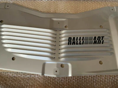 Mitsubishi Genuine Lancer Evolution EVO8 / 9CT9A Ralliart Engine Hood Fin Panel  - Image 1 of 3