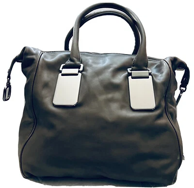 BOLSO DE MANO BANANA REPUBLIC BANDOLERA VERDE MILITAR CUERO DE VACA CREMALLERA PLATEADO Foto 1 de 4