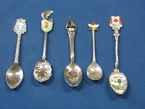 Lot of 5 Canadian Collectable Miniature Spoons #SP20 - Picture 1 of 11