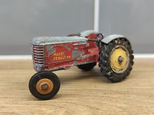 DINKY Massy Ferguson Farm Tractor,Vintage Collectible Toy. 1 Front Wheel Missing