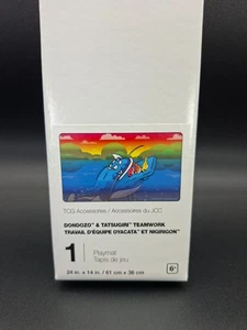 Dondozo & Tatsugiri Teamarbeit - Pokémon TCG Playmat - Pokemon Center - Bild 1 von 2
