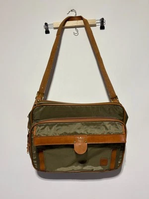 Bolso de Mano Hartman Equipaje Cuero Nailon Balístico Verde y Marrón Foto 1 de 4