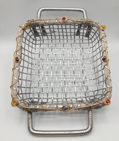 Woven Metal and bead Bread Basket 2 Handles  Bread Fruit Tray Casserole Dish Cover