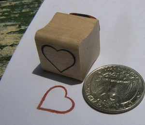 Estampilla de goma corazón P24 en miniatura - Imagen 1 de 2
