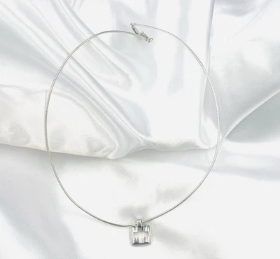 Collar gargantilla colgante cruz romana de plata esterlina pagada Tiffany & Co EE. UU. Foto 1 de 4