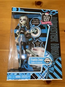 Monster High Frankie Stein Doll 2010 1st Edition Diary Laptop Rare New in Box! - Picture 1 of 6