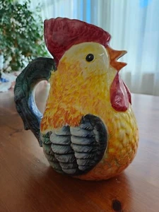 "Bassano" Keramik handbemalte Karaffe Kanne Krug Saft Wein ausgefallene Form 1LT - Bild 1 von 4