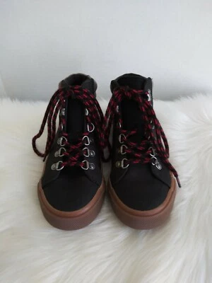Old Navy Boys High Top Sneakers Size 13 Hiker Hybri Black Jack Boots Black - Image 1 of 4