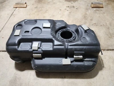 2017- 2023 18 19 20 21 PACIFICA CHRYSLER FUEL TANK  RESERVOIR GAS OEM 68497513AA - Image 1 of 4