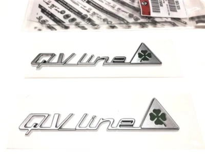 Sigla Stemma per Alfa Romeo Giulietta Qv Line Quadrifoglio Verde Logo Originale - Immagine 1 di 2