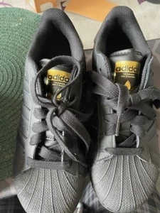 Adidas Superstar Turnschuhe Sneaker, gold, Gr.39,Gr.6, Damen, schwarz, sehr gut - Bild 1 von 9