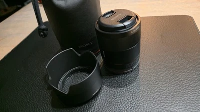 Sony SEL 24F18Z Sonnar E 24mm F1.8 ZA APS-C Wide-angle Prime ZEISS Lens - Image 1 of 4