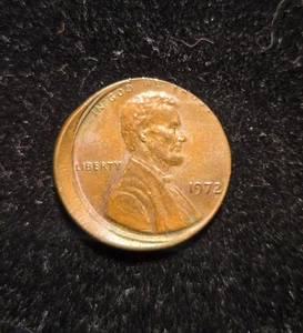 1972 Lincoln Cent Error Off-Center (Z-1028) - Picture 1 of 2