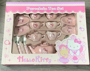 Vintage 2005 Sanrio HELLO KITTY Mini Spielzeug Porzellan Tee Set rosa Herz Teddybär - Bild 1 von 10