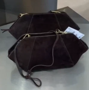ZARA NUOVA CON ETICHETTE 2025. BORSA POCHETTE IN PELLE MARRONE SCURO SPACCATA SCAMOSCIATA. 6275/510/721 - Foto 1 di 8