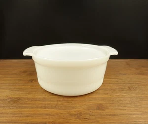 Fire King Milk Glass Round Casserole Dish No Lid 1 Quart #1436 - Picture 1 of 14