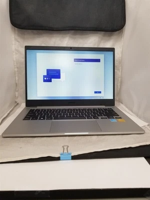 Samsung Galaxy Book Go Snapdragon Gen 2 14" 8GB/256GB Plateado Reducido VW4156 Foto 1 de 4