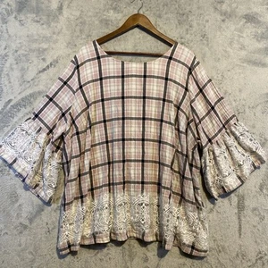 Lane Bryant Top Women Sz 26/28 Pink Plaid Lace 3/4 Bell Sleeve Flowy Cottage - Imagen 1 de 10