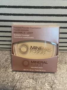 Mineral Fusion Pressed Powder Foundation Neutral 2 Light - Bild 1 von 1