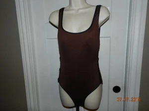 DKNY Sexy One Price Brown Size 10 keyhole trim - Picture 1 of 4