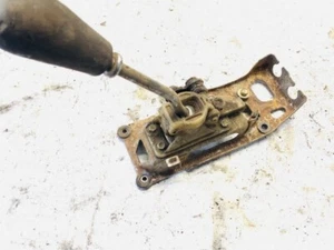 Toyota Corolla 1994 Gearshift Lever Mechanical (GEAR SELECTOR UNIT #1338031-86 - Picture 1 of 3