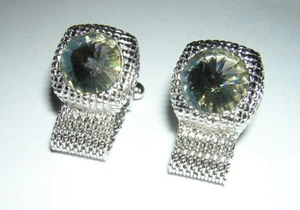 Vintage Manschettenknöpfe Cuff Links silberfarben mit facettiertem rauchgrau-grünem Stein - Bild 1 von 3