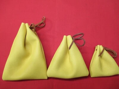 3 bolsas con cordón GENUINAS CURTIDAS DE CIERVO, monedas caza y pesca uso mixto Foto 1 de 4