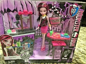 Neu im Karton Draculaura Beast Bites Cafe - Bild 1 von 1