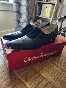Mujer Salvatore Ferragamo Vintage Mocasines Zapatos Planos TALLA 9.5 AAA Negro Gamuza - Imagen 1 de 11