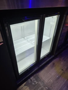 Husky Undercounter Drink Fridge - Picture 1 of 2