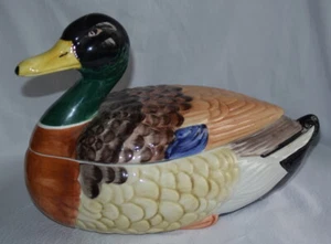 Vtg Florentia Ceramic Italy Big Realistic Life Size Duck Shaped Tureen w. Flaw - Picture 1 of 10