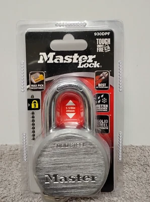 NEW Master Lock 930DPF Contractor Grade Padlock / Solid Steel. (03) - Image 1 of 4