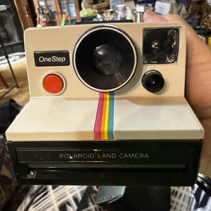 Polaroid One Step 600 White Instant Land Camera Rainbow Stripe Untested - Picture 1 of 13