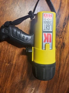 UK Light Cannon 100 Professional HID Diving Flashlight Yellow Clean! - Picture 1 of 7