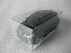 Mitsubishi Mirage Colt Negro 2012 1:64 Diecast Pull Back Coche Promo Nuevo en Caja - Imagen 1 de 1