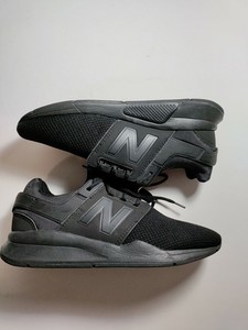 red new balance 247