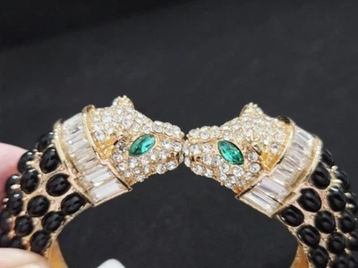 BRAZALETE BRAZALETE CRISTAL PAVIMENTADO CABEZA PANTERA DOBLE OJOS VERDES NATASHA NUEVO CON ETIQUETAS 7” Foto 1 de 4