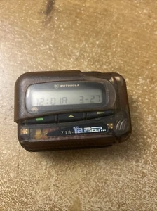 Motorola Pager Beeper With Belt Clip Tested Works Vintage Rare Near Mint!!!!! - Imagen 1 de 4