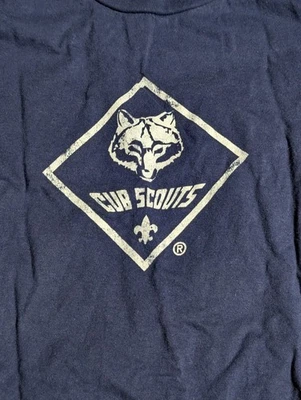 Camiseta Cub Scouts Niños Mediana Foto 1 de 2