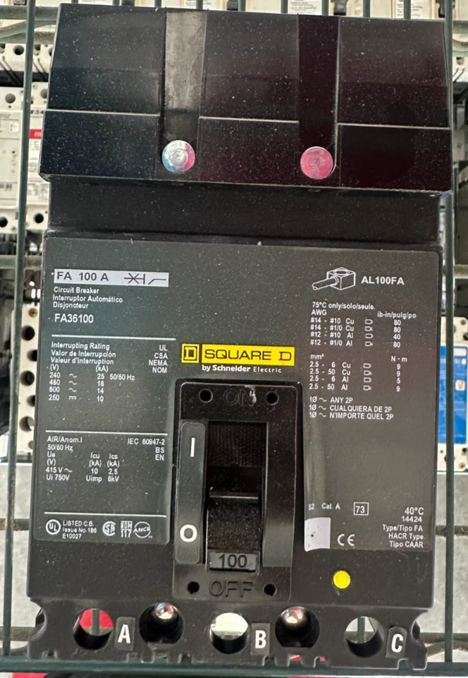 Disjuntor Square D FA36100 3 polos - Imagem 1 de 1