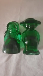 Estatuillas de armish de vidrio verde Boyd - Imagen 1 de 11
